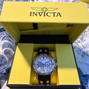 Invicta Pro Diver watch